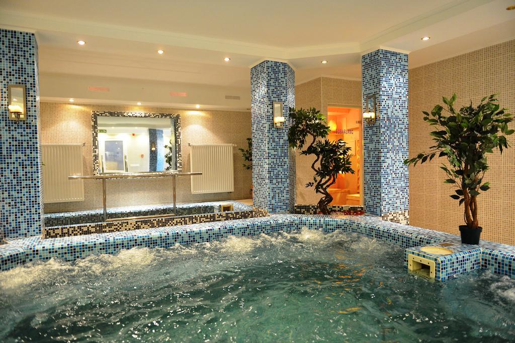 Liza Aqua & Conference Hotel Lajosmizse Zewnętrze zdjęcie